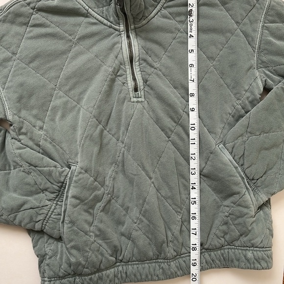 Abercrombie Soft Garment Dyed Sage Green Quilted Cropped Zip Neck Sweatshirt - Picture 10 of 10